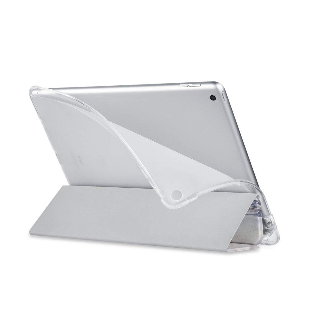 Balance iPad SeeThru Casd with Marble Design has a soft edge-to-edge liner that guards your iPad against scratches.