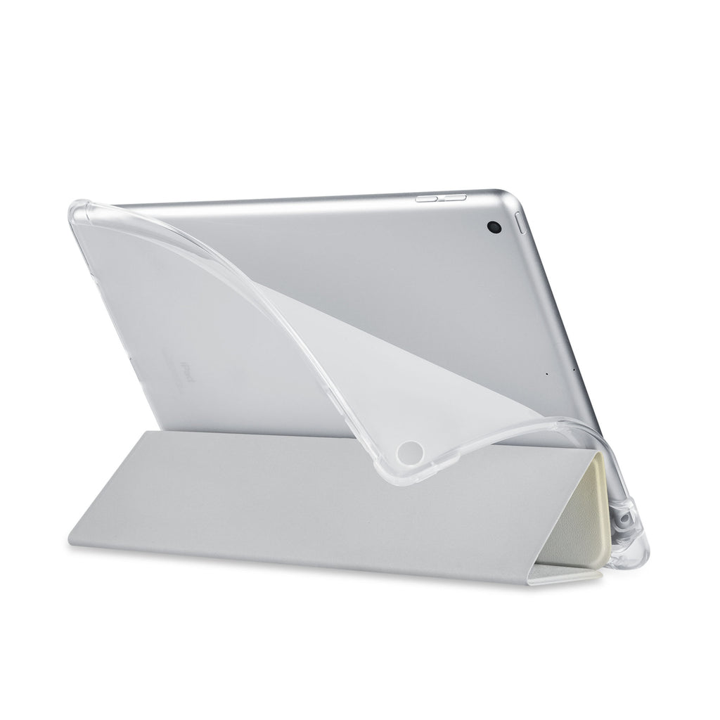 Balance iPad SeeThru Casd with Horror Design has a soft edge-to-edge liner that guards your iPad against scratches.